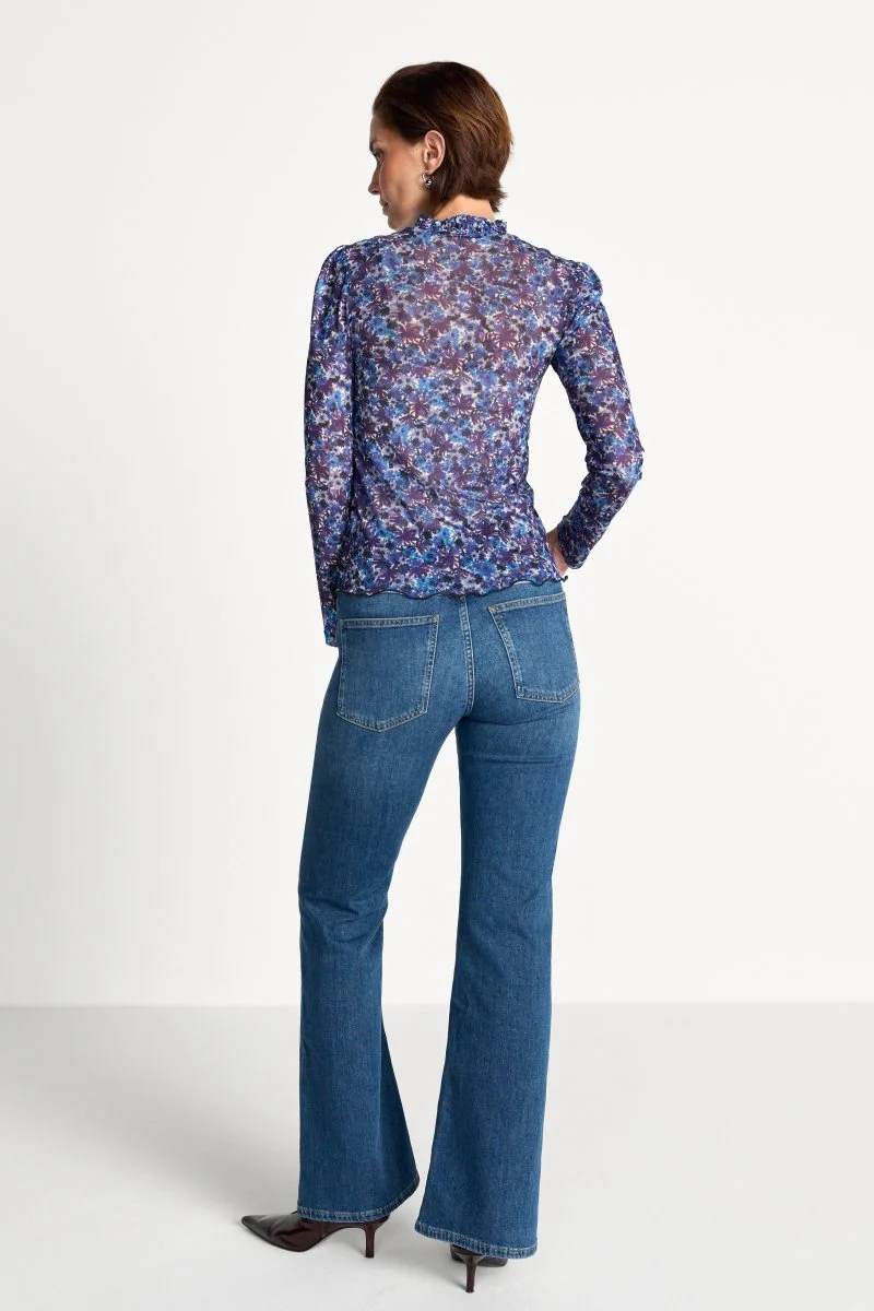 Mesh-Longsleeve mit Smokdetails - Image 3