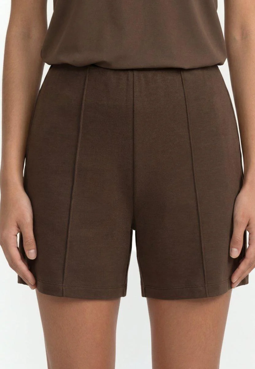 Shorts mit Bundfalten - Image 9